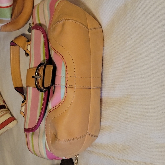 2 Piece Coach Set - Picture 13 of 13